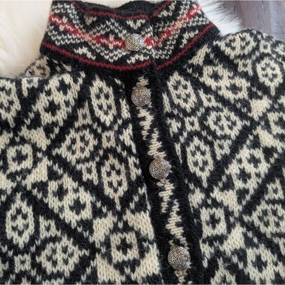 Vintage LL Bean Nordic Fair Isle Cardigan Sweater Silver Buttons Large Made USA - Picture 3 of 8